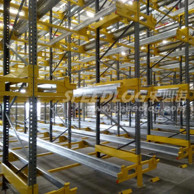 Maxrac shuttle carrier with pallet runner at high speed running in racking lane