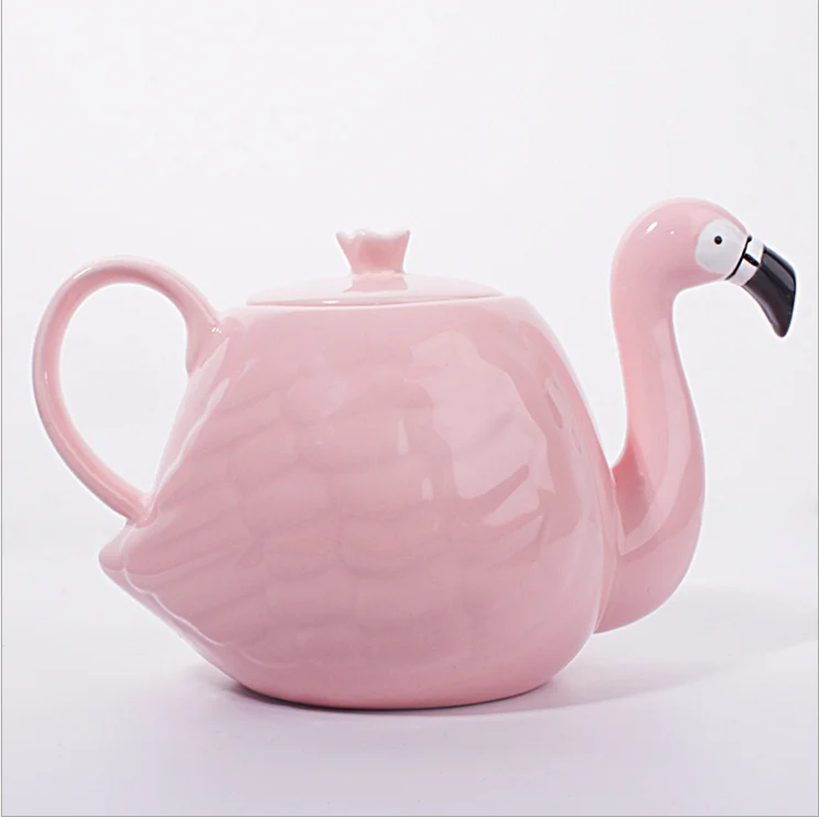 Декоративный керамический чайник и чашка в форме фламинго