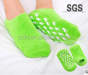 
Moisturising Gel Gloves with mainly adopt high-grade soft TPR gel lining rich in vitamin E and natural essential oils 