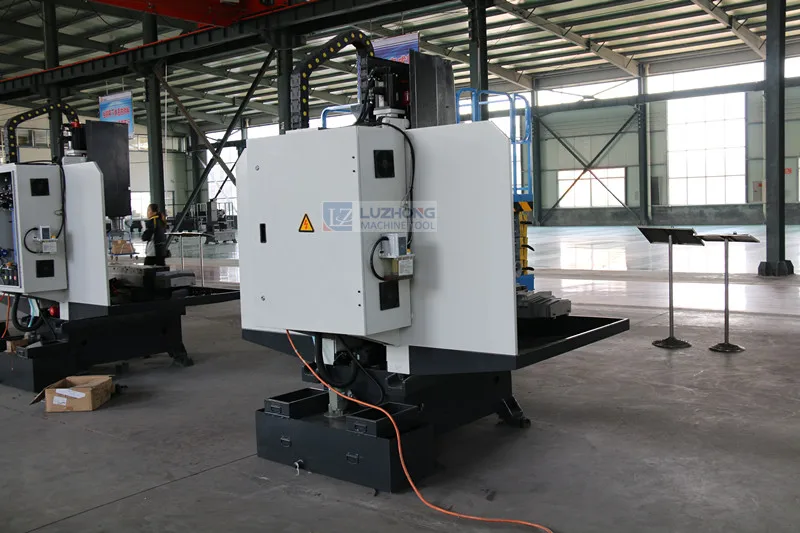 XH7126 Mini Metal Cheap 4 Axis CNC Metal Milling Machine for Metal