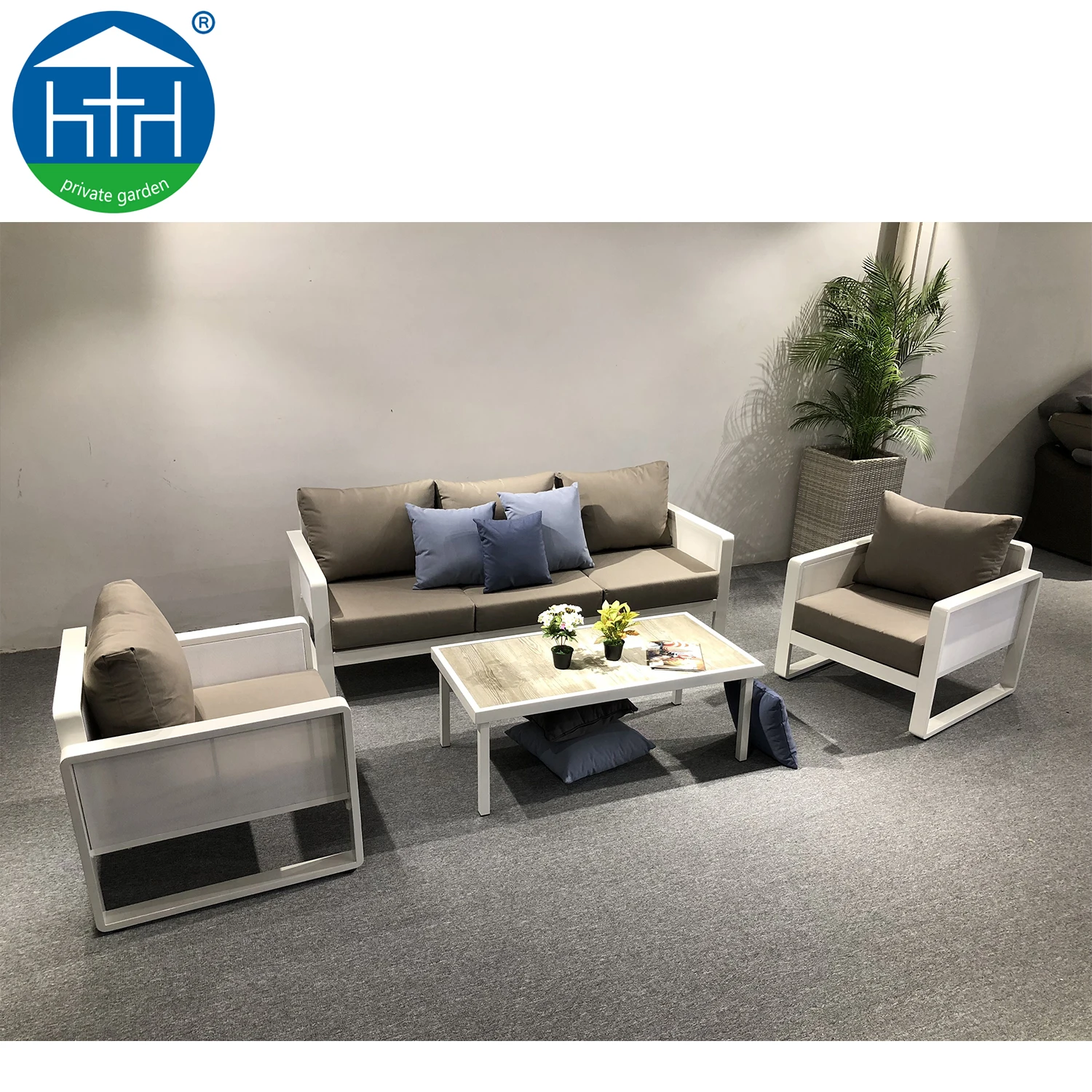 
Garden Furniture For Modern Powder Coating Aluminum Frame Outdoor Sofa Set 