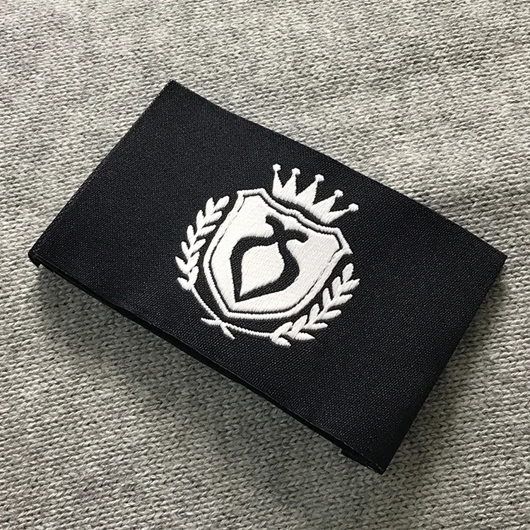 Hot selling Custom logo size color design sewing clothing woven labels for shirt with cheap price