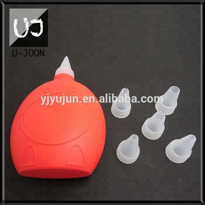 UJ-IS006 Classic Silicone Squeeze Icing Bottle with Nozzles  Macaron Squeezer Set