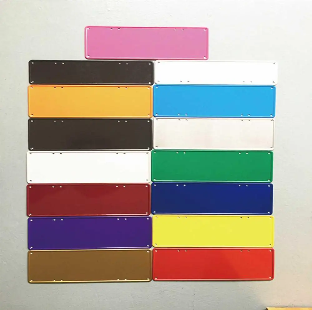 Индивидуальный Австралийский номерной знак с разными цветами и отверстиями