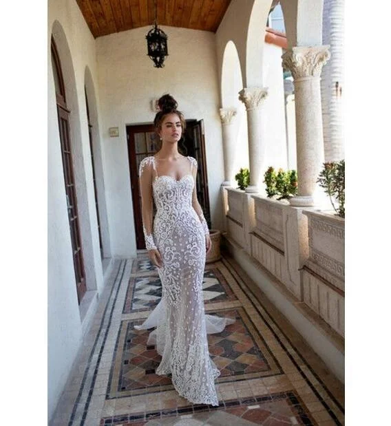 Morden Ladies Long Sleeve Lace Sexy Sheath Wedding Dress