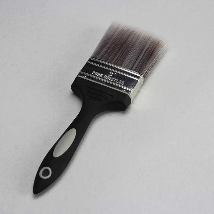 Широкая плоская кисть из синтетического волокна с пластиковой ручкой