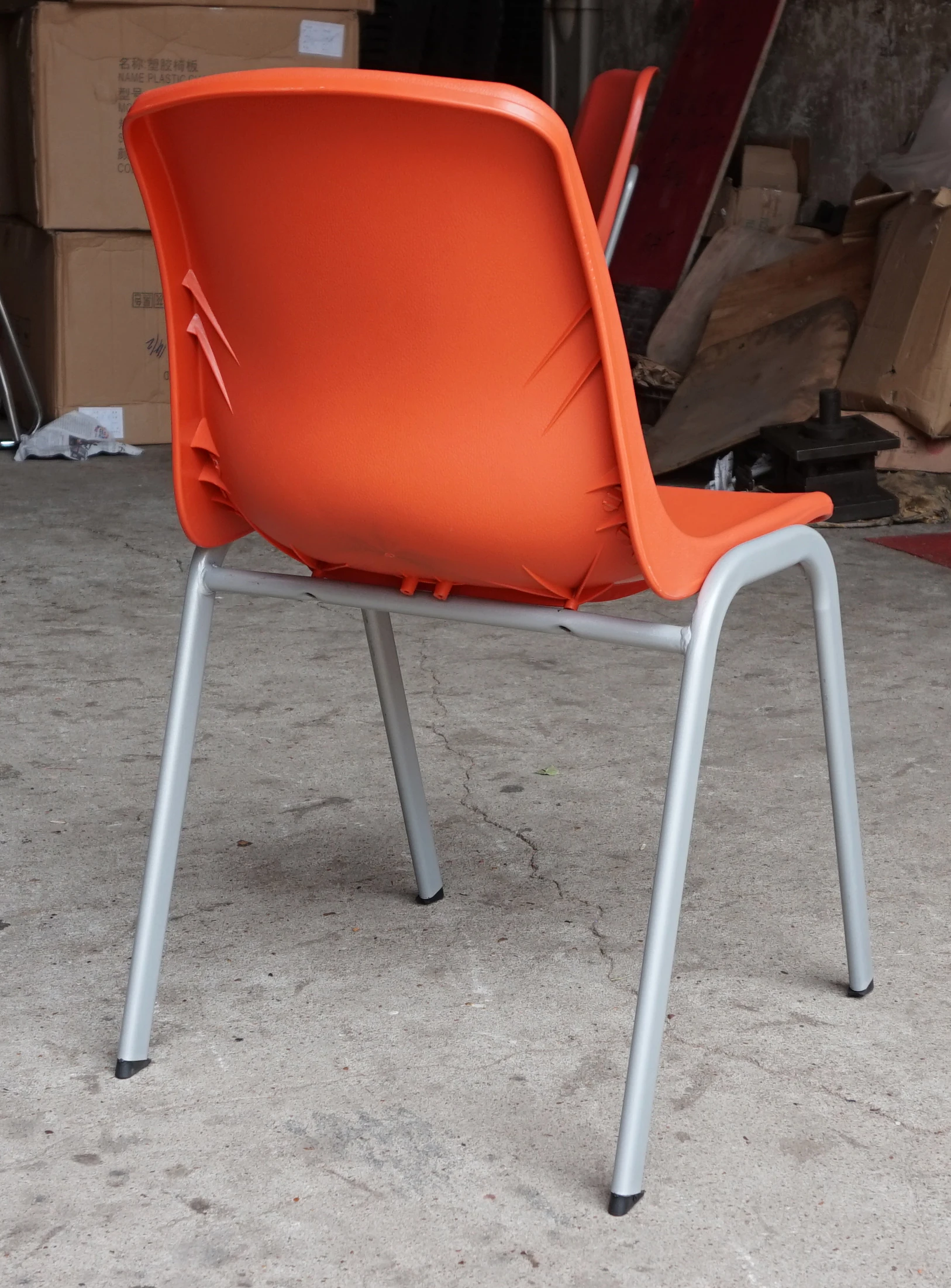 
four legs metal frame plastic shell school chair 