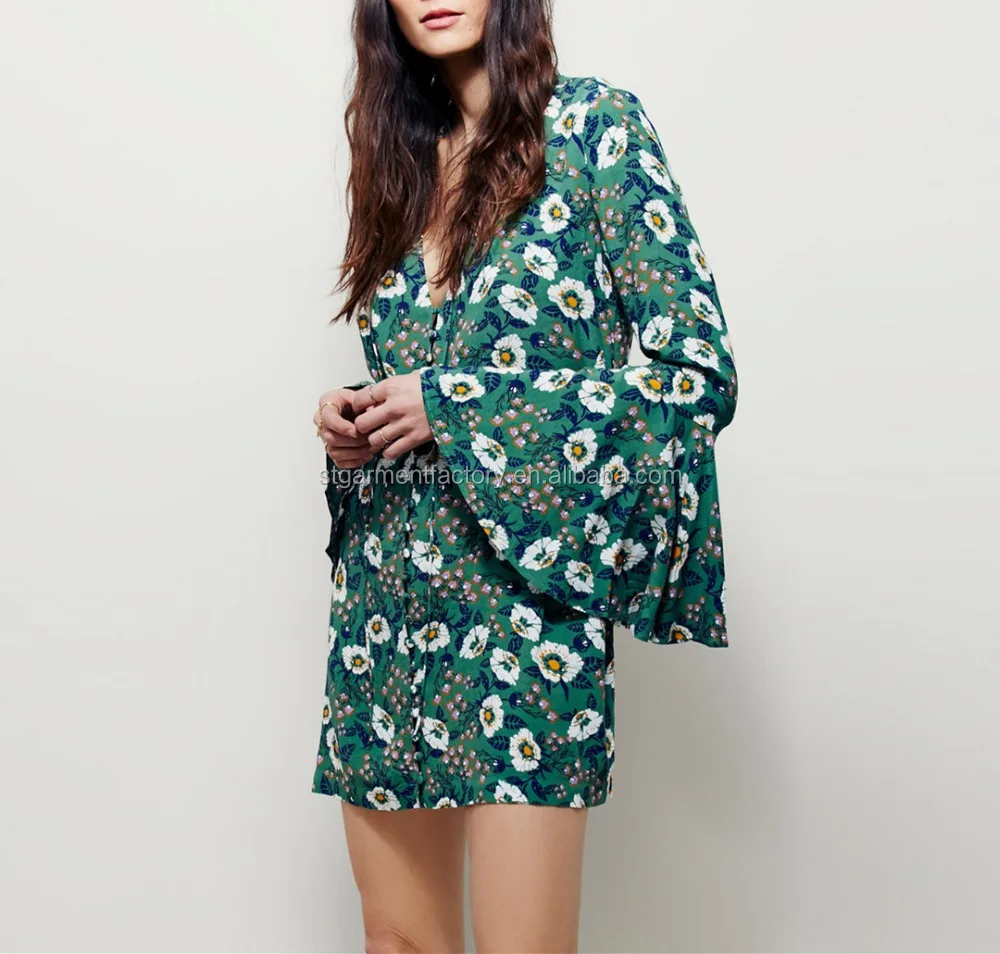 Hot Sale Printed Tunic Shirt V-Neck Ruffled Collar Women Top Long Flare Sleeve Casual Tops Chiffon Blouse STb-01028