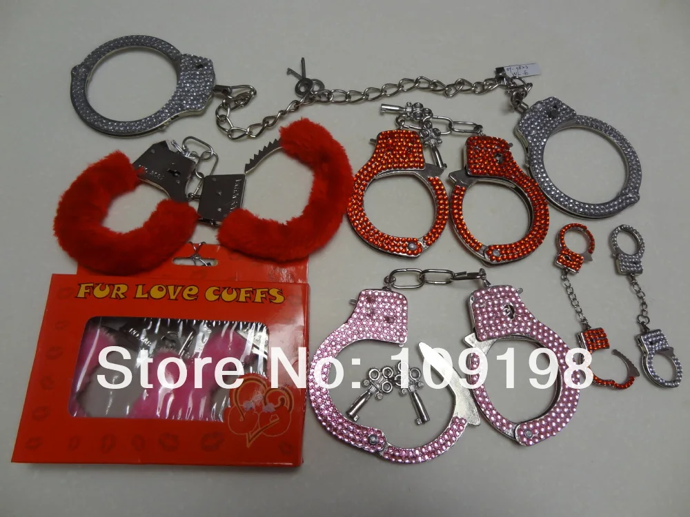 Smart menottes sexy handcuffs Furry Metal Fancy Dress sex Night Stag Do Pink 7 color Fluffy Handcuffs