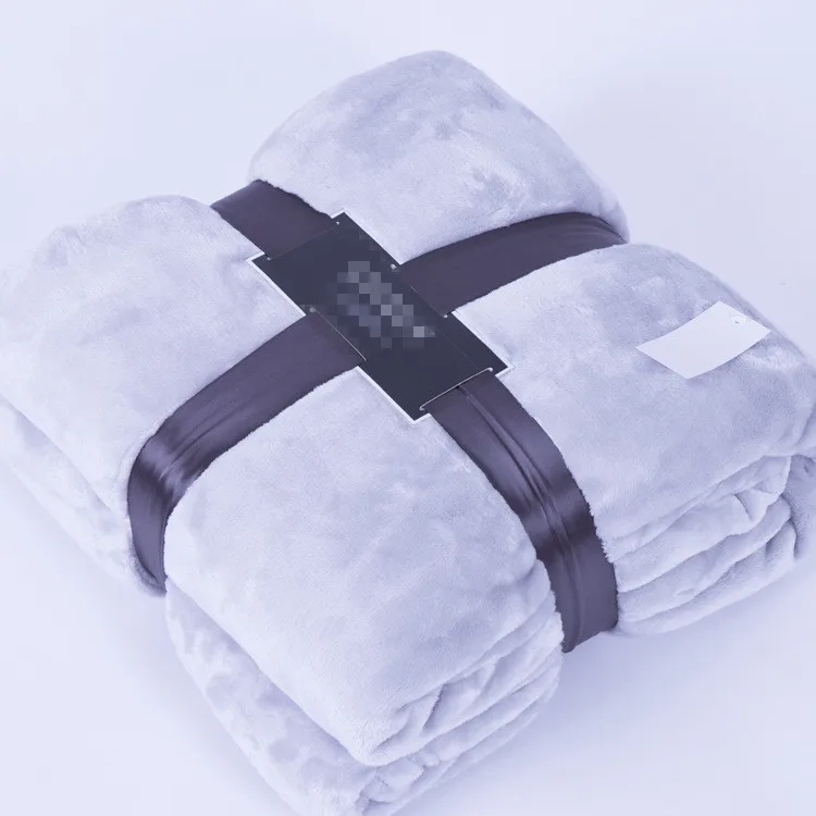 
Manufacturer supplier soft heavy flannel fleece blanket hot selling on amazon and ebay 