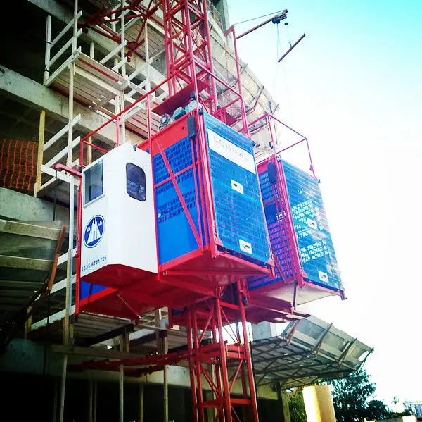 SC200/200 2T Construction Elevator Construction Hoist For Builder