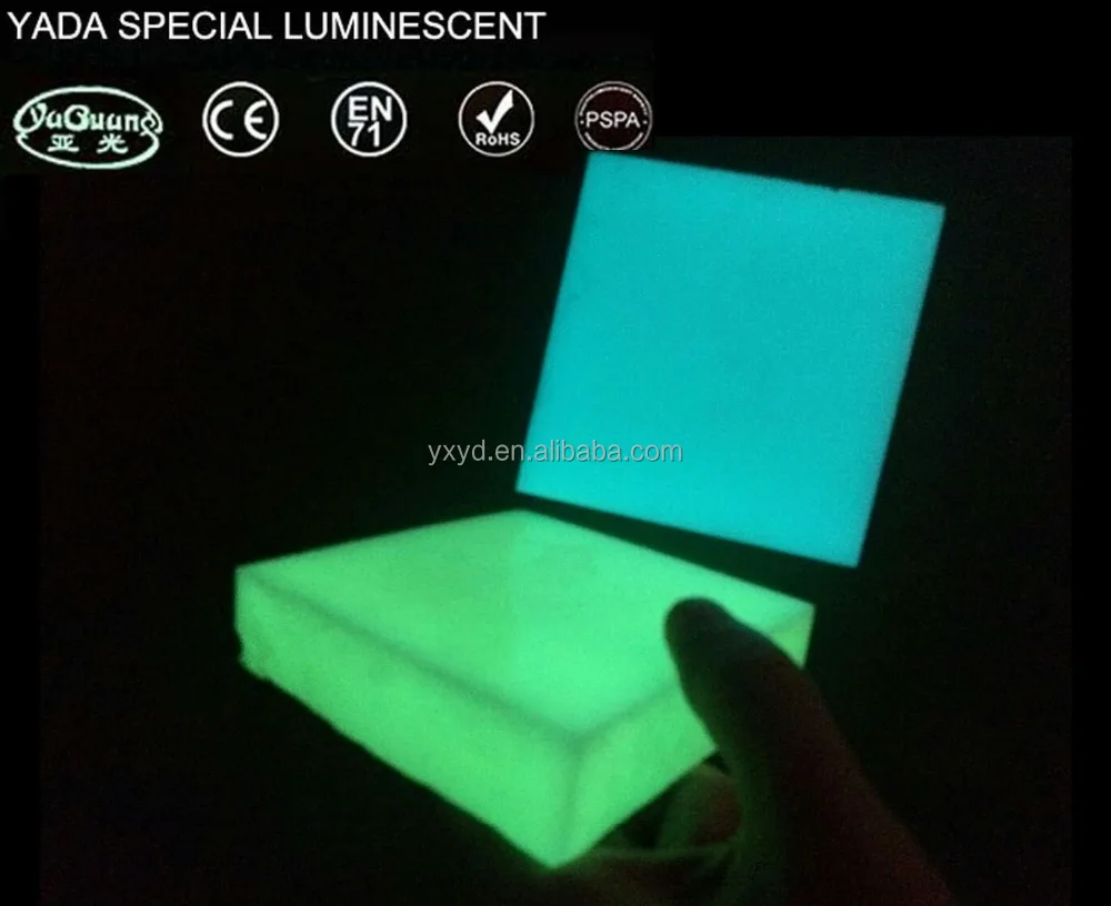 
Светящаяся в темноте кирпичная плитка 