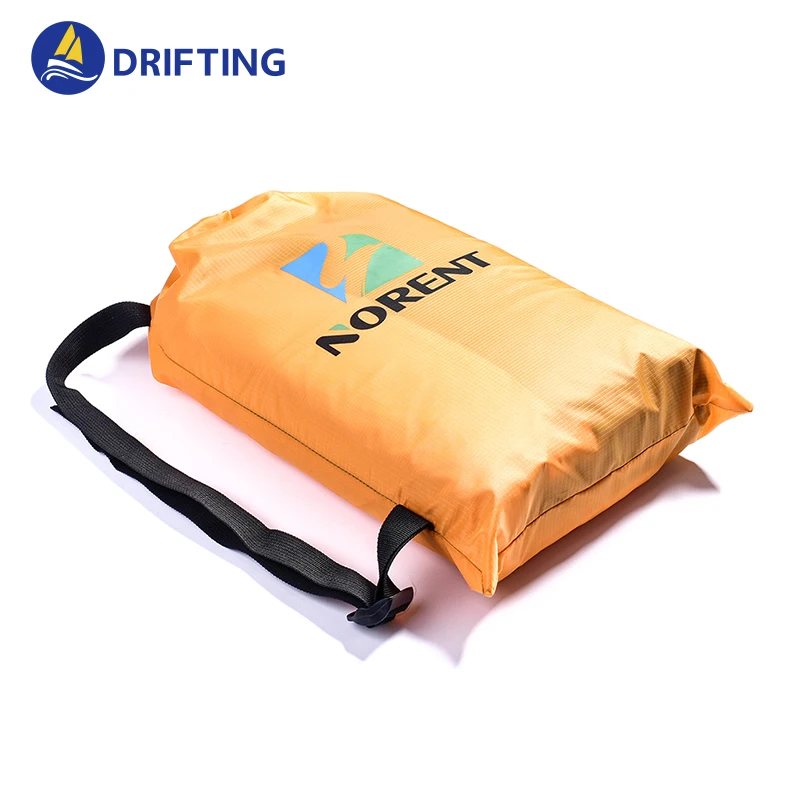 
2019 Hot Sale Fast Inflatable Sofa Lazy Bag Sleeping Bag 240*70cm Camping Portable Air Banana Sofa Beach Bed Air Hammock Nylon 