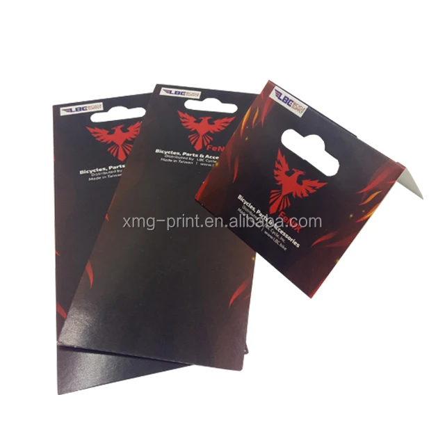 Складывающаяся бумажная карта с вешалкой принтом на