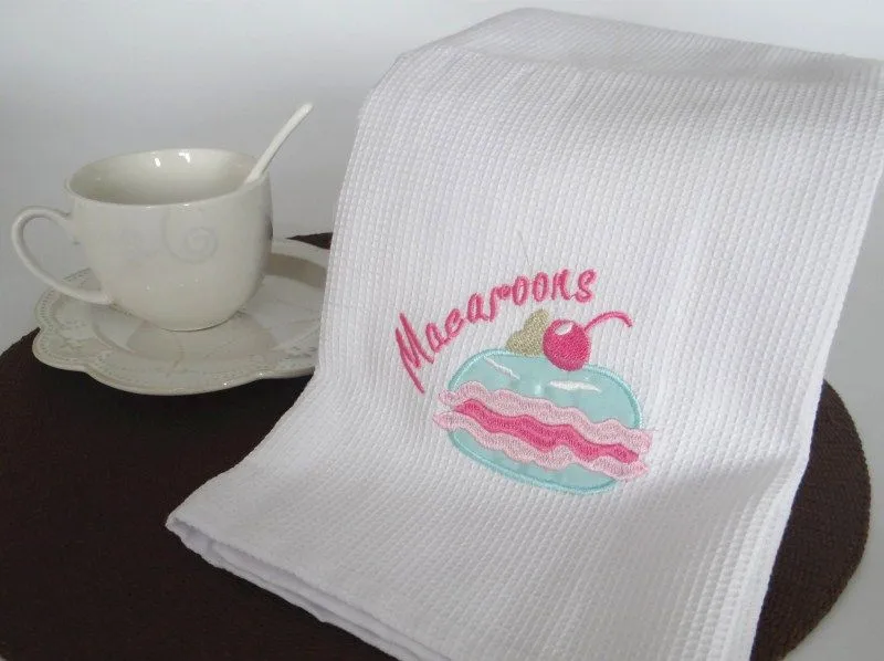 High Quality Custom White Waffle Embroidery Hotel Kitchen Towel Table Napkin