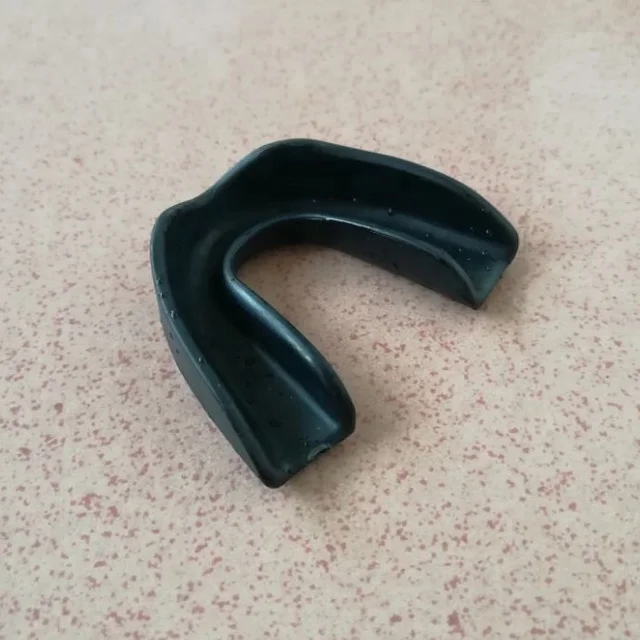 Soft plastic martial arts gum shield