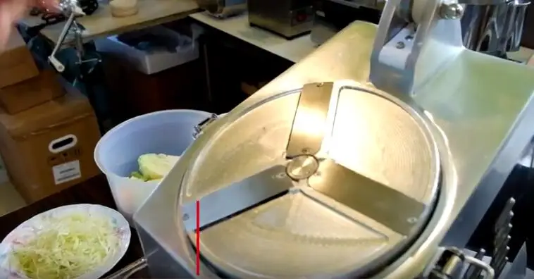 Stainless steel industrial electric vegetable slicer dicer onion cutting machine mushroom cutting machine