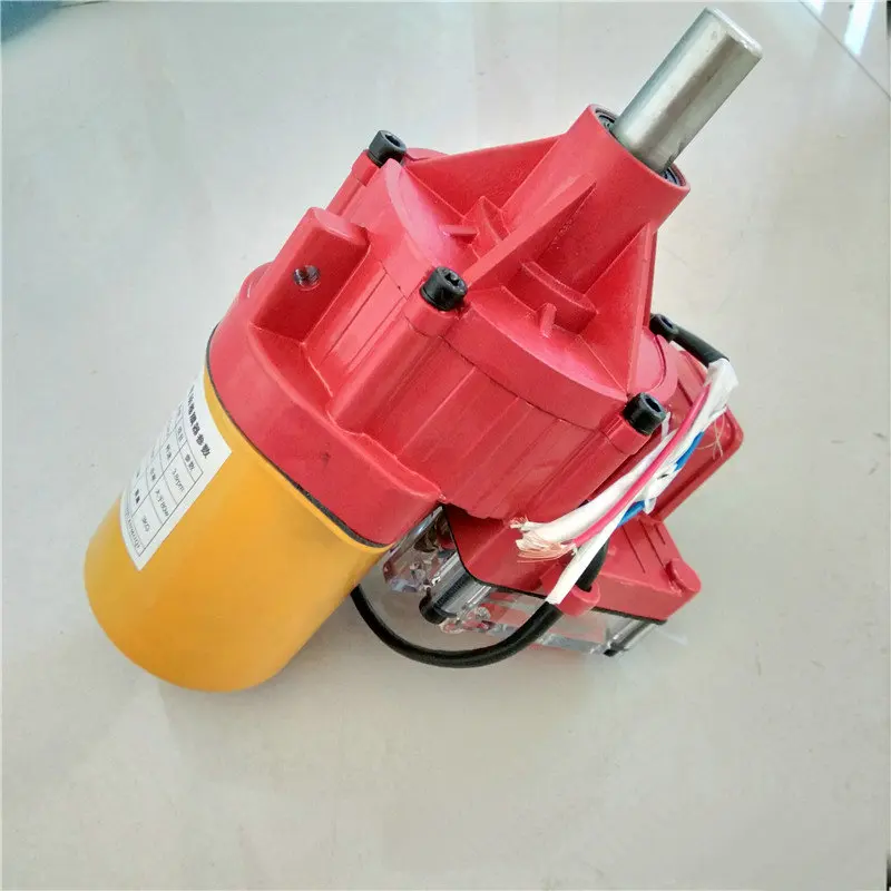 Greenhouse electric roll up motor for ventilation