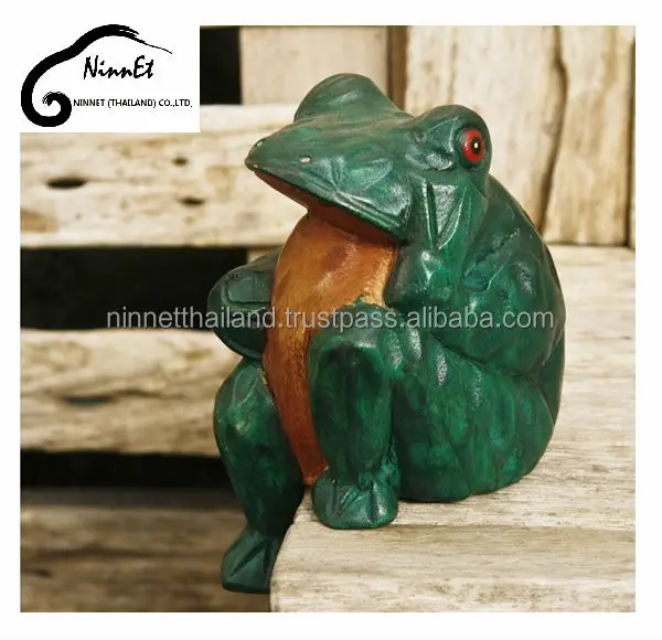 Crafts wooden frog from Thailand