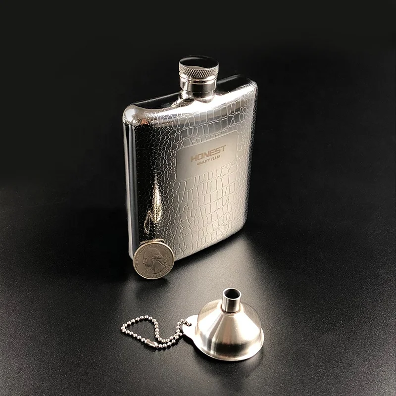 High Quality Father Gift Portable Flagon Stainless Steel Funnel Hip Flask For Camping Mountaineering