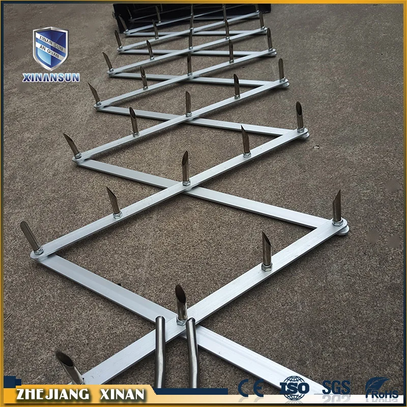 
7m hot sale foldable security road spikes for traffic safety 