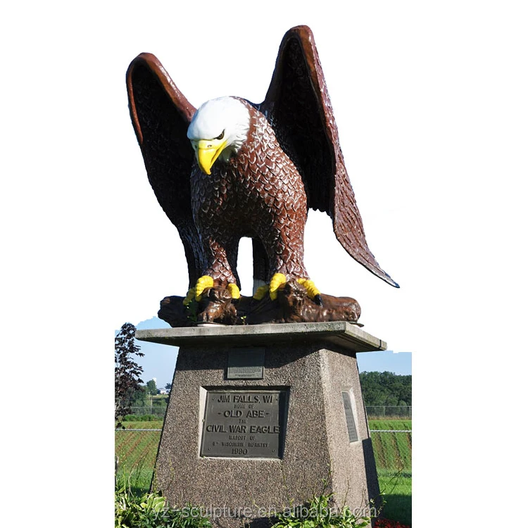 Life size animal statues resin eagle sculpture