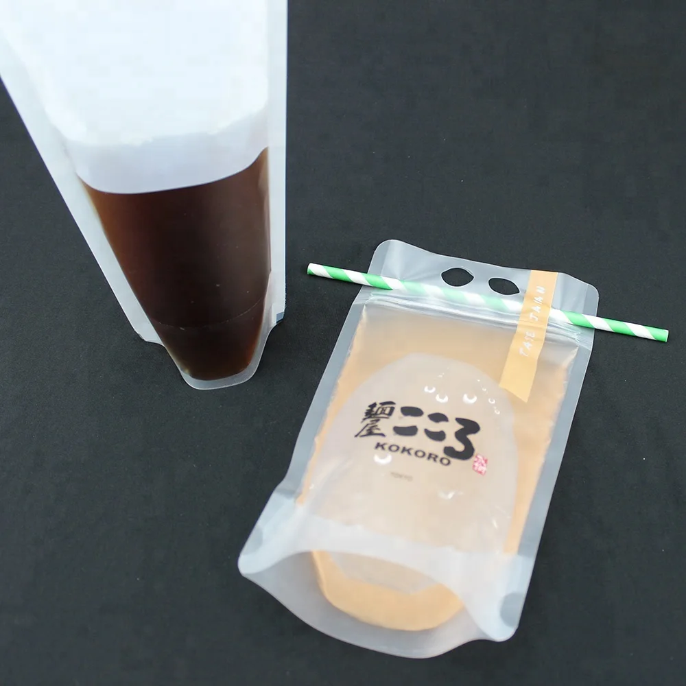 Customized Reusable Clear Ziplock Liquid Drinking Beverage Bag With Plastic Straw Stand Up Reclosable Zipper Clear Drink Pouches