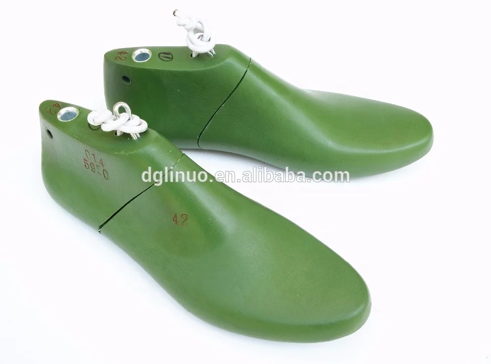 Man moccasin shoes plastic shoe lasts