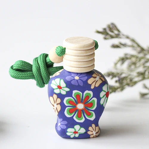 High quantity fish shaped Clay car perfume hanging car air freshener bottle