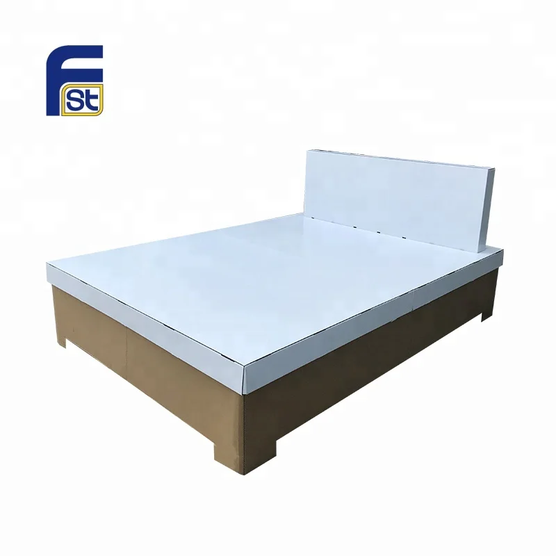 2018 Fashion Innovative Design Bed Cardboard furniture model