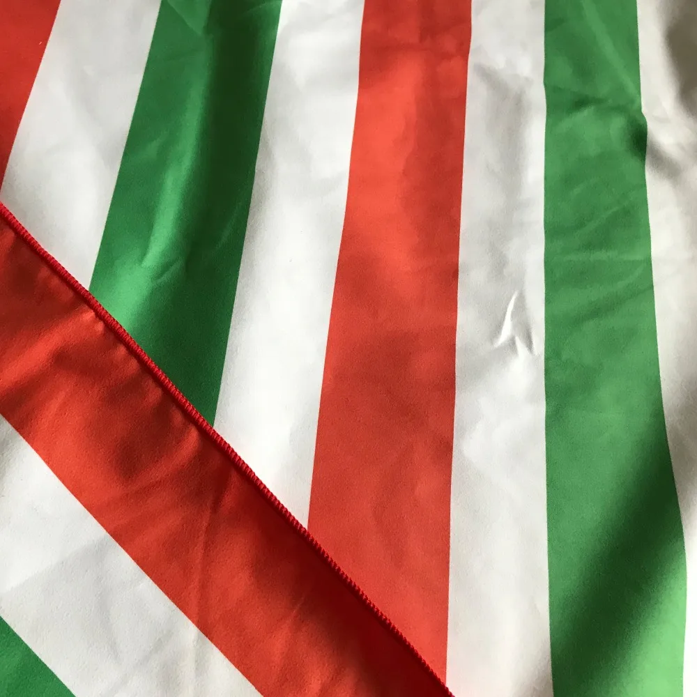 
Custom print beach towel with carry bag 