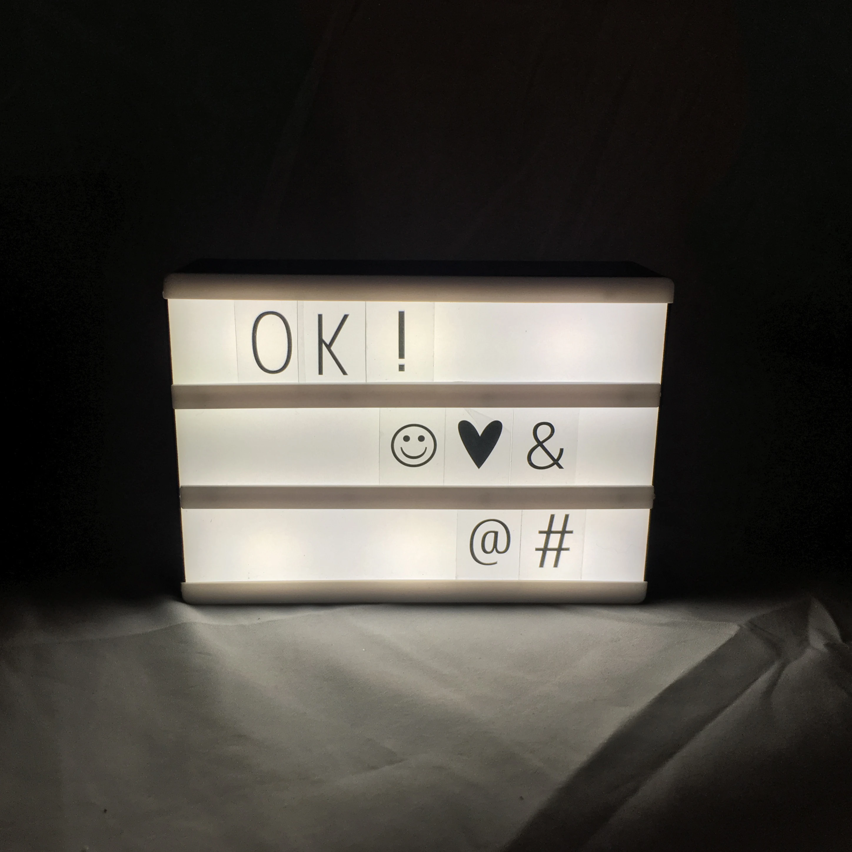 
DIY A6 holiday cinema lightbox cinematic led lights box with letters for advertisement 