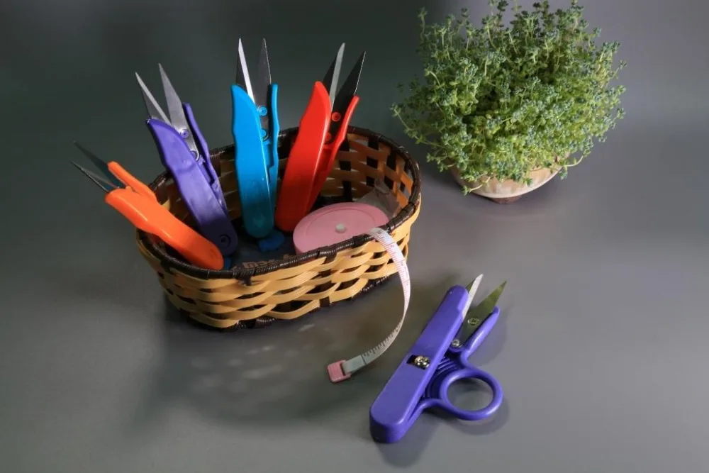 Taiwan yarn thread clippers Mini Thread Cutter With Finger Ring