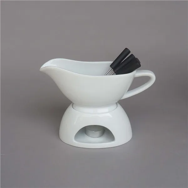 Hotel wholesale personalized heated white ceramic gravy boat for seasoning with stand