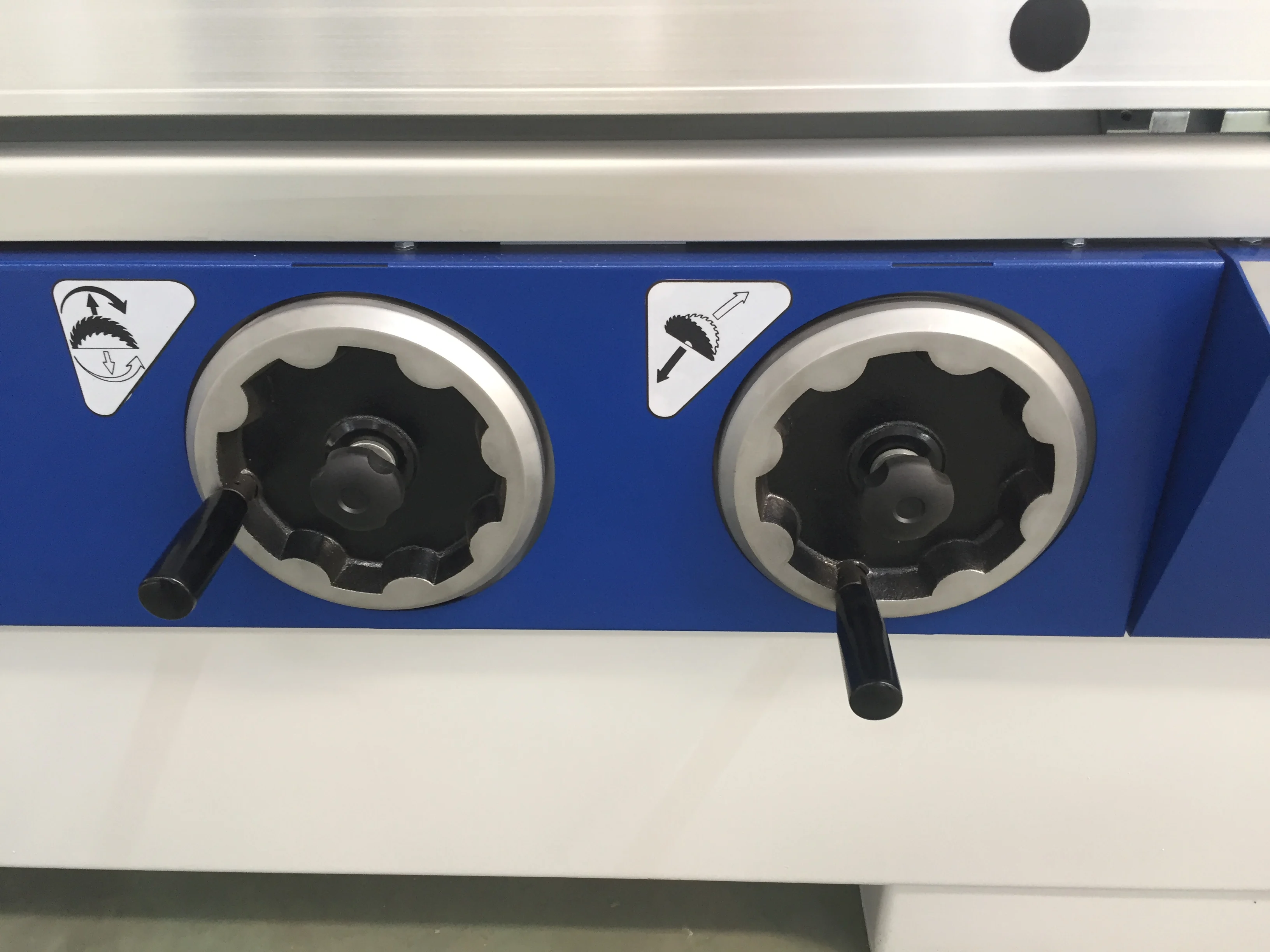 F45-320E Wood Solid wood MDF Plywood partical board Sliding Table Panel Saw Machine