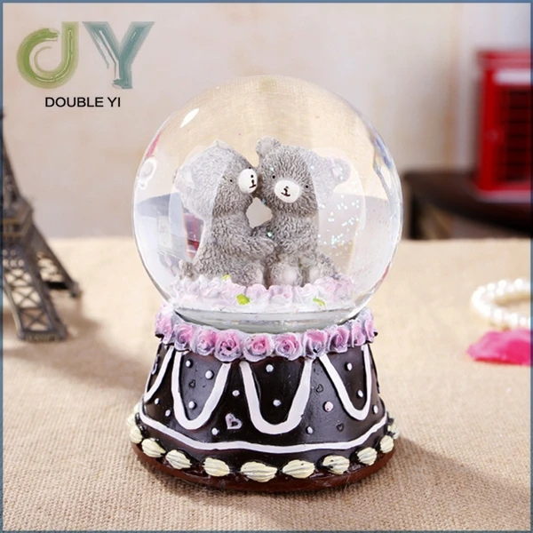 Customized 360 rotate music crystal glass snowball for wedding souvenirs gift resin Craft