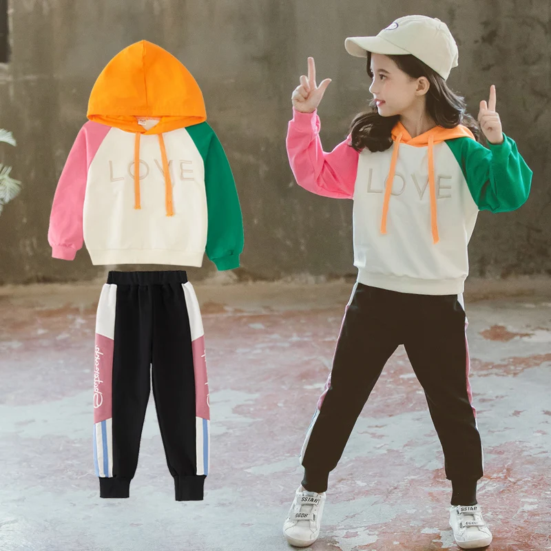 
Online shopping China wholesale casual style love pattern Long Sleeve Hoodie Sweatshirt kids girls clothes sets 