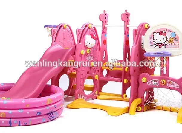 Прекрасные дети качели и игрушки слайд для подарка