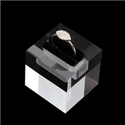 Clear Plexiglass Finger Ring Display Acrylic Jewelry Display Block