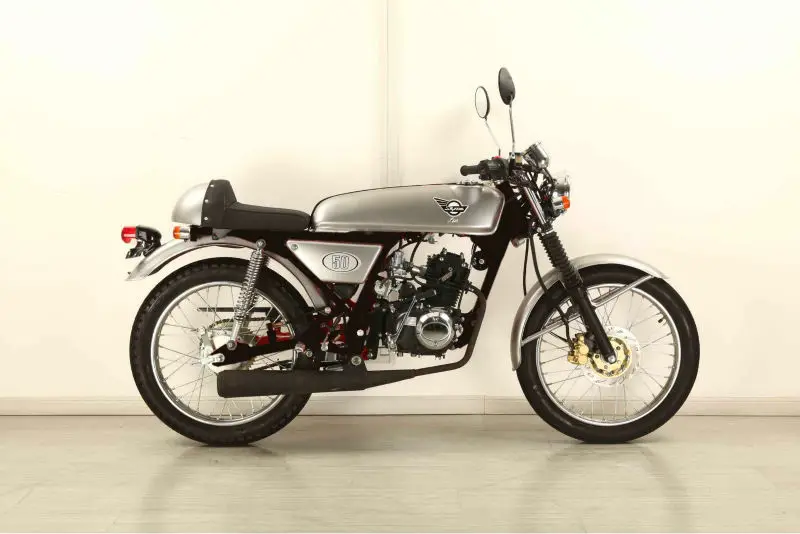 skyteam еэс туз ACE cafe racer 50cc мотоцикла( мечты реплики)