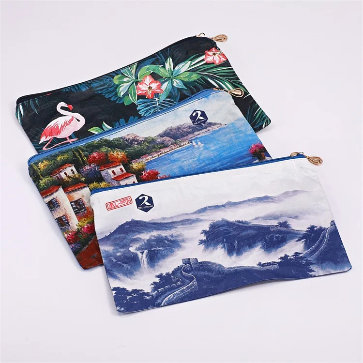 Eco Friendly Waterproof Tyvek Paper Makeup Bags Private Label With Low MOQ