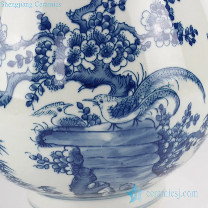 RZJP02 Classic Asian blue and white bird and flower porcelain spring bottle