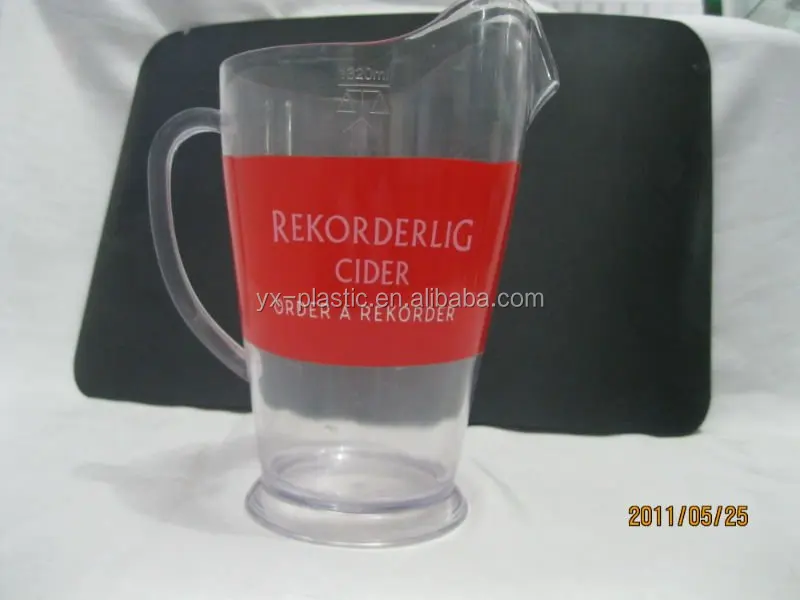 1700ml Plastic Beer Pitcher with Ice Chamber