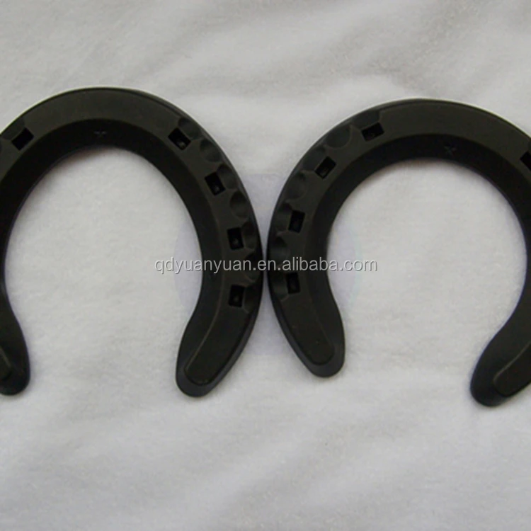 
China factory direct supply wholesale rubber horseshoe game set 
