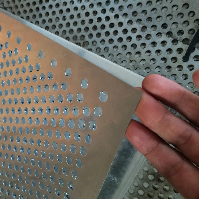 Aluminum / stainless steel/ Mild steel Round Hole Perforated Metal Sheet