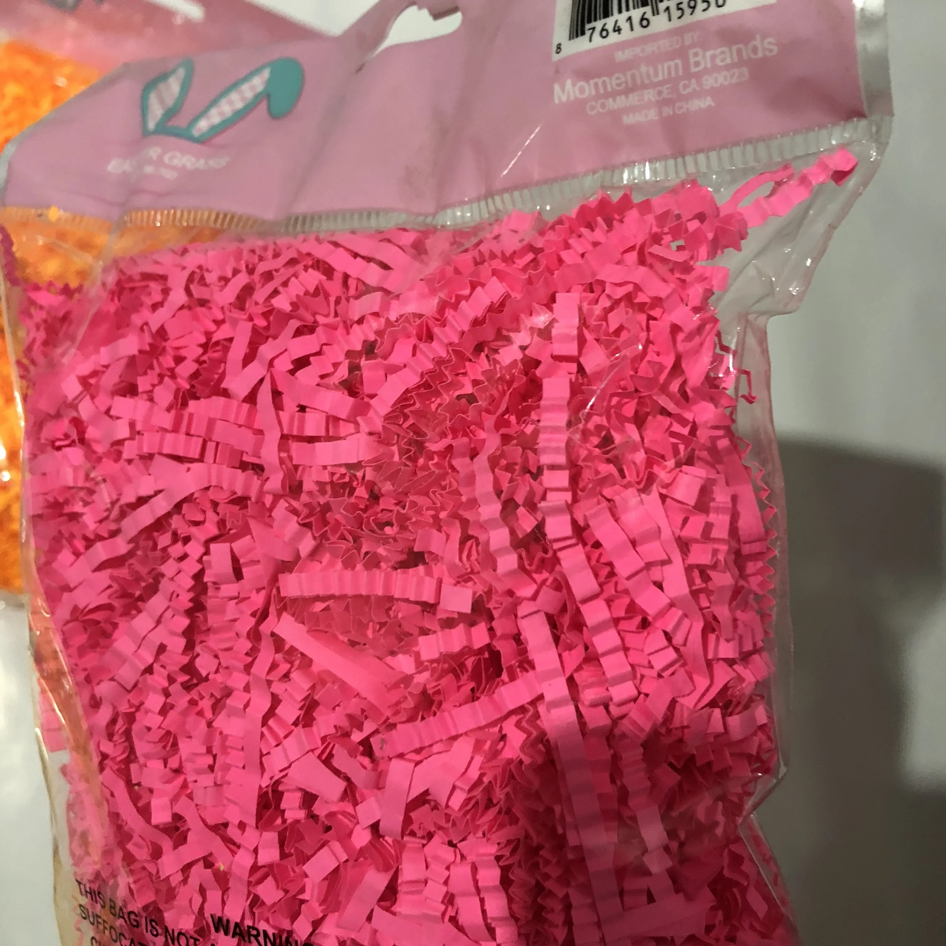 
Recycled green color shredded paper for box and basket filling 