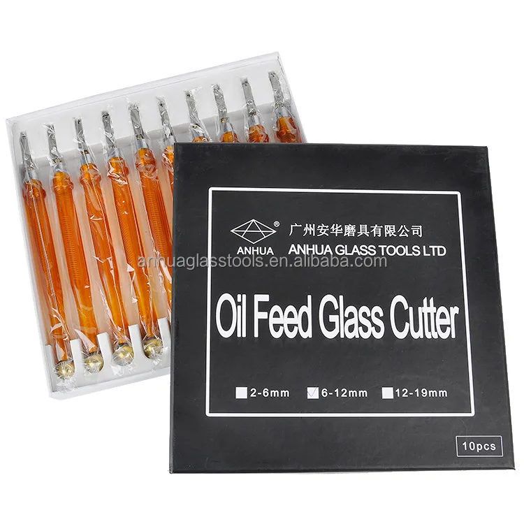 Oil fed glass cutter