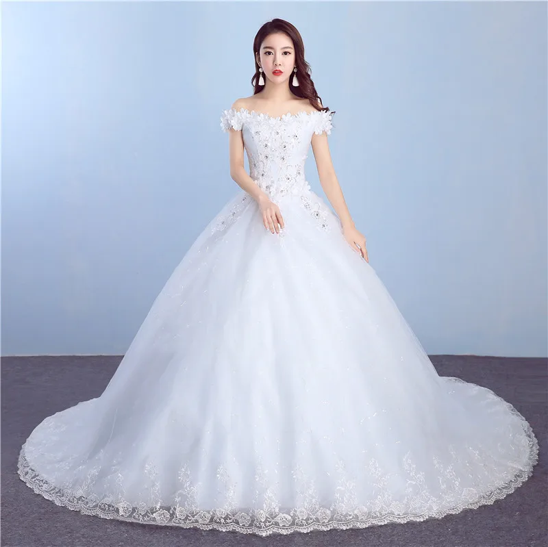 Hot sale Favorable Ivory Flower Long Train Wedding Dresses for Bride Bridal Gown with Long tail