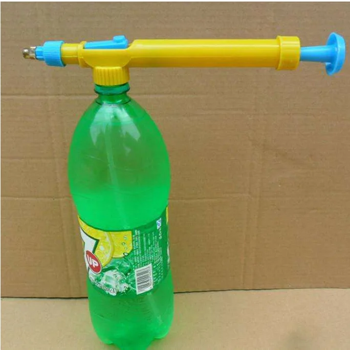 2021 Hot Sell Flit Style Plastic Coco Cola Bottle Manual Pressure Sprayer