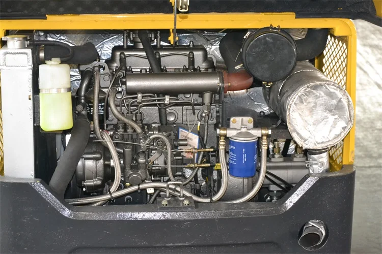 Маленький гидравлический гусеничный мини-экскаватор с двигателем changchai 390